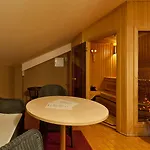 Art Hotel 3*