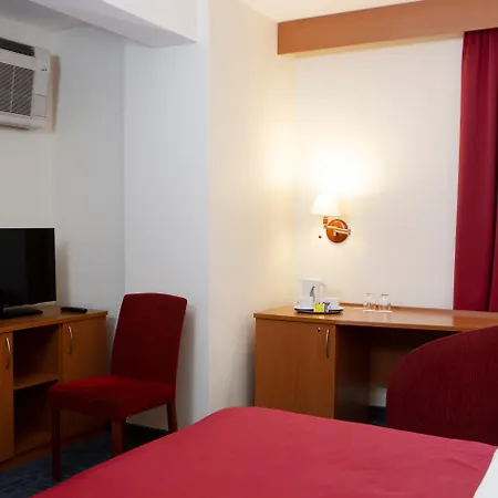 Art Hotel 3*