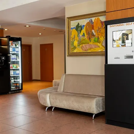 Art Hotel 3*