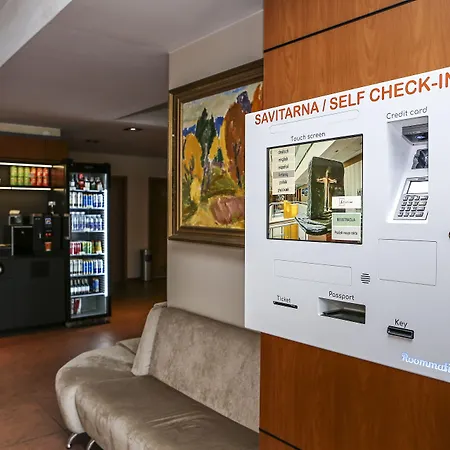 Art Hotel 3*