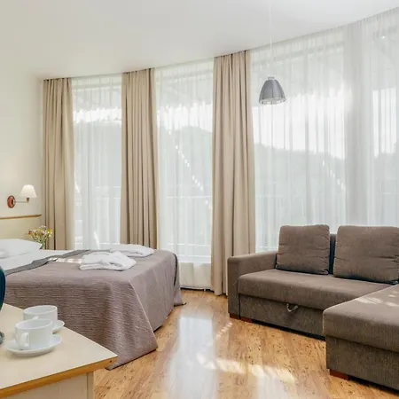 Art Hotel 3*
